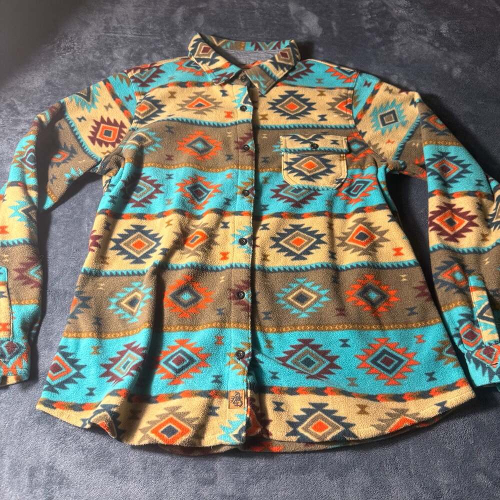 Legendary Whitetails Ladies Trail Guide Fleece Plaid Button Up Shirt - Picture 2 of 5